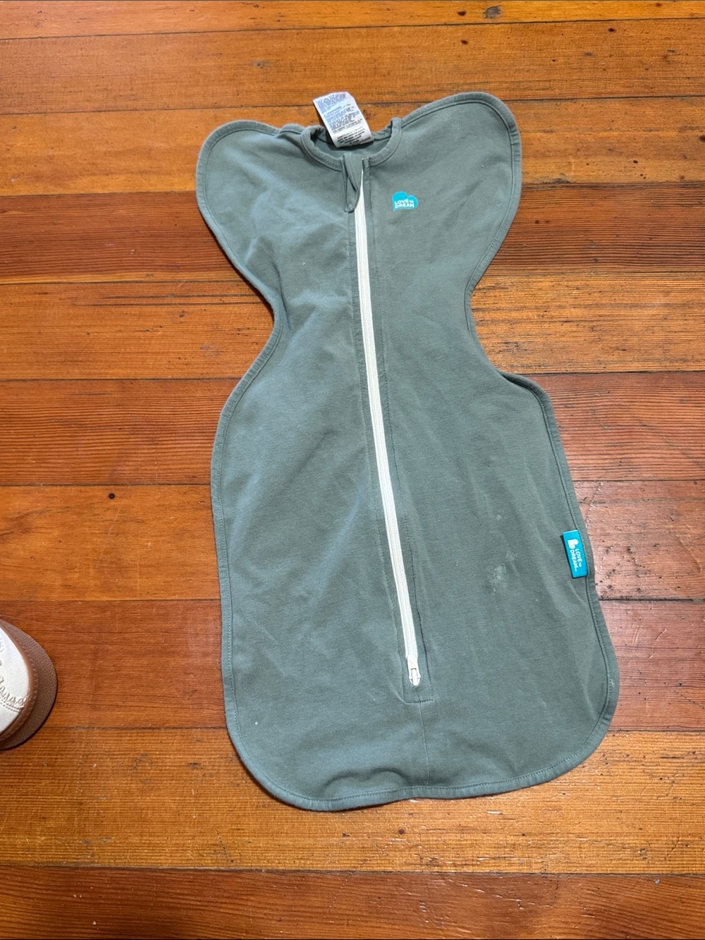 Love to Dream Swaddle in Olive/Turquoise Accent